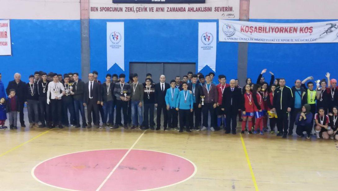 Yıldırım Beyazıt Çok Programlı Lisemizin Futsal Başarısı